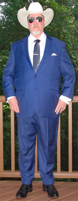 Allen Edmonds Black Fifth Avenue dress shoes and blue suit